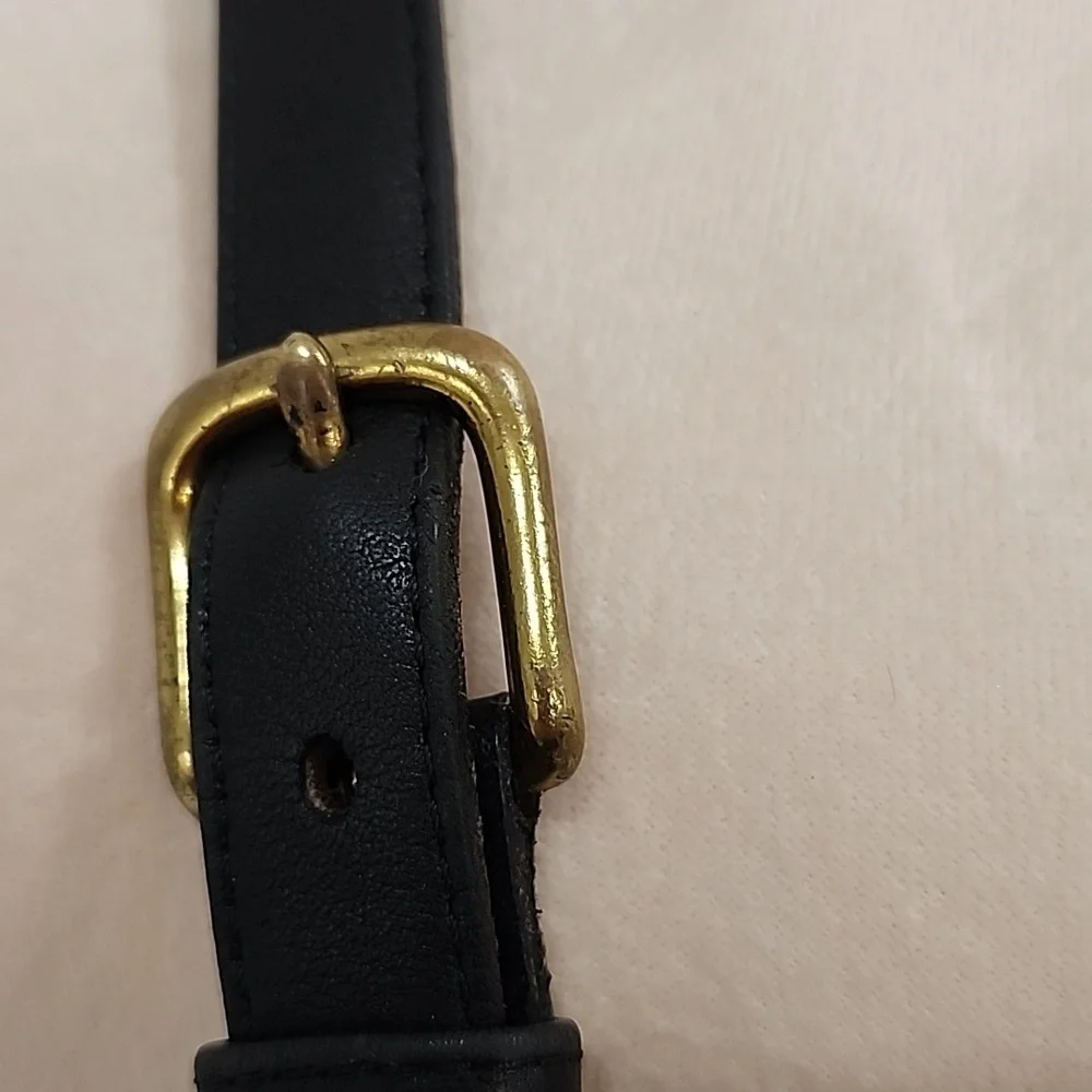 Vintage Coach Crossbody Hand Bag Elegant Black Leather Shoulder Bag - Picture 8 of 13